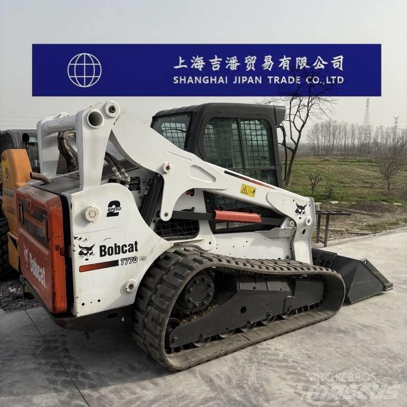 Bobcat T 770 Smykem řízené nakladače