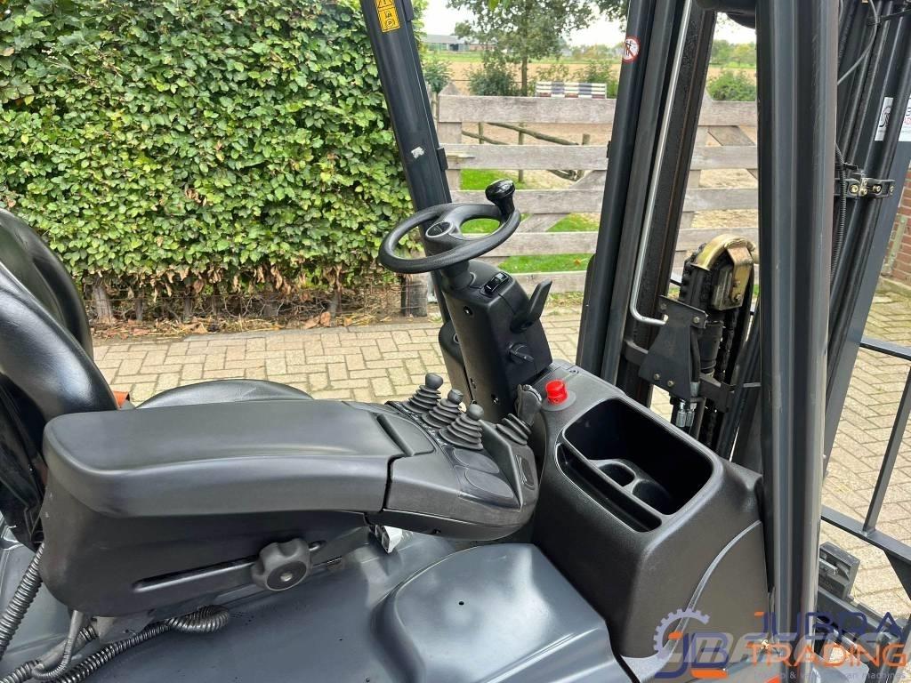 Linde E14-02 Akumulátorové vozíky