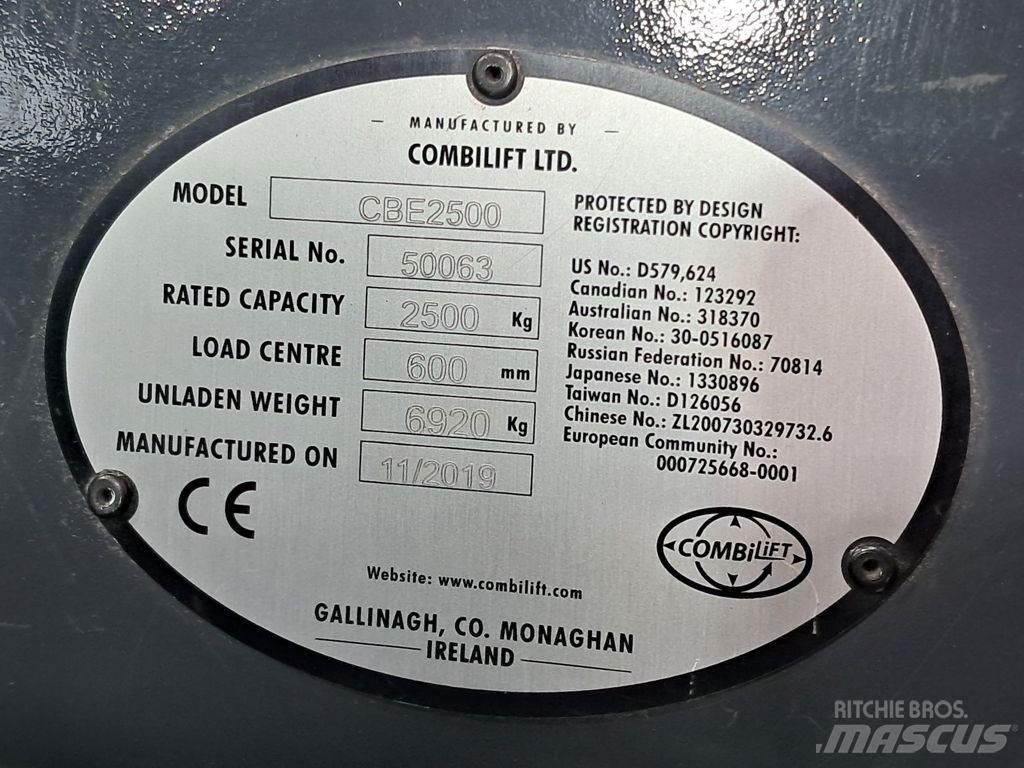 Combilift CBE2500 Vysokozdvižný vozík s bočním ložením