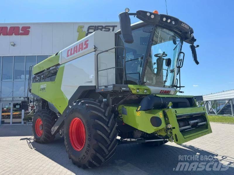 CLAAS LEXION 8600 Sklízecí mlátičky