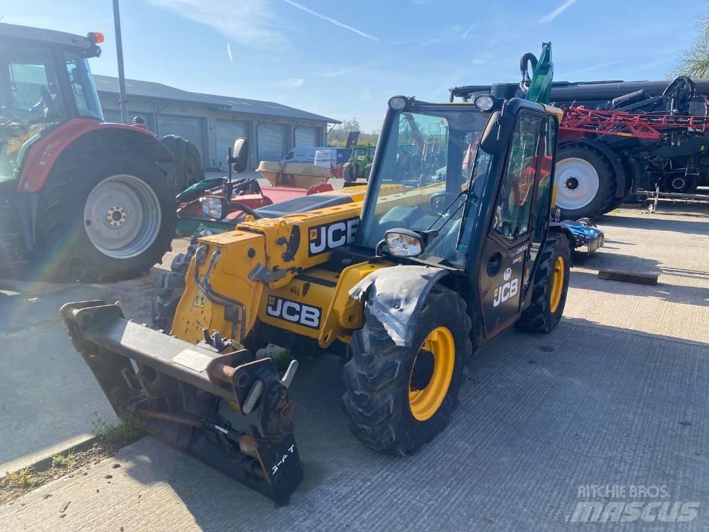 JCB 525-60 Teleskopické nakladače pro zemědělství