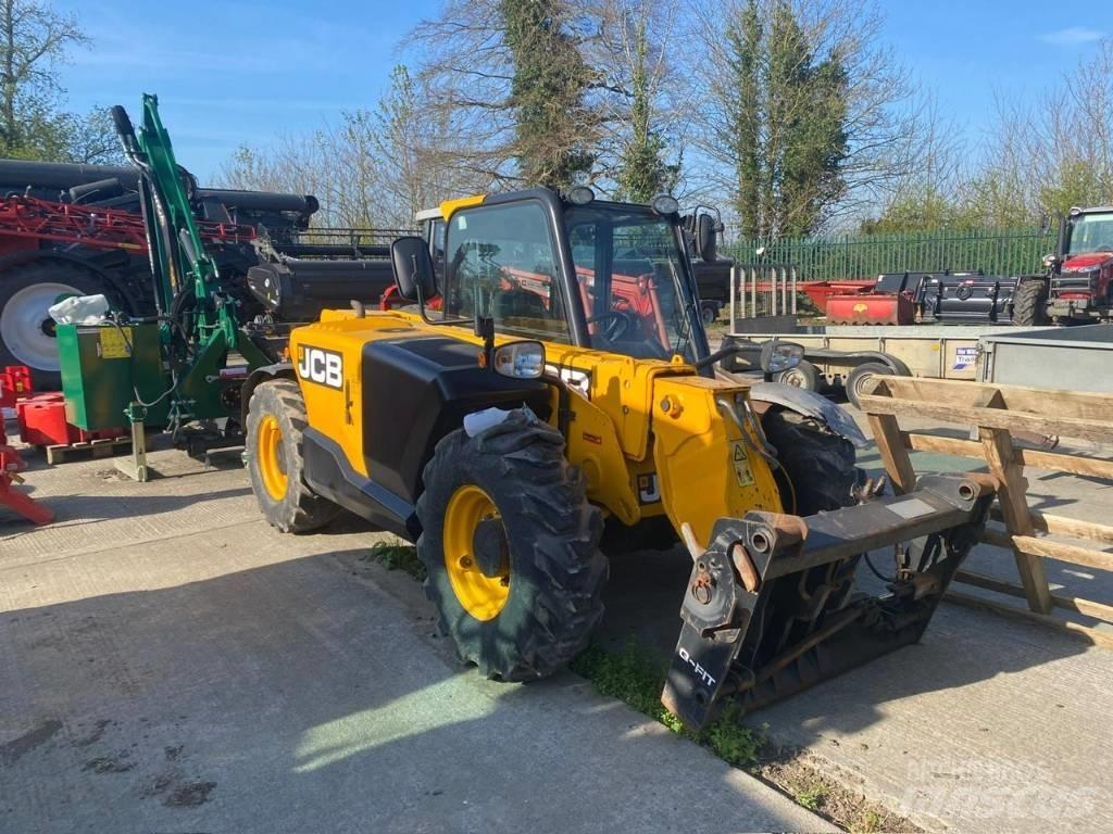 JCB 525-60 Teleskopické nakladače pro zemědělství