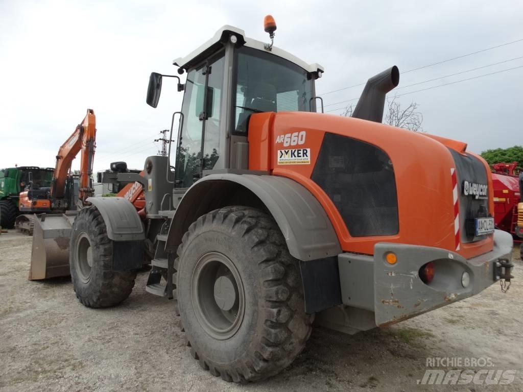 Weycor AR 660 Kolové nakladače