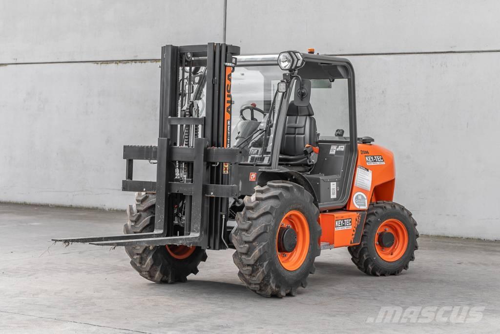 Ausa C 251 H x4 Dieselové vozíky