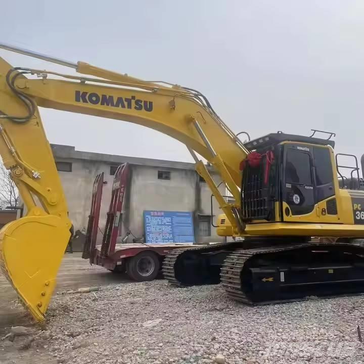 Komatsu PC360 Pásová rýpadla