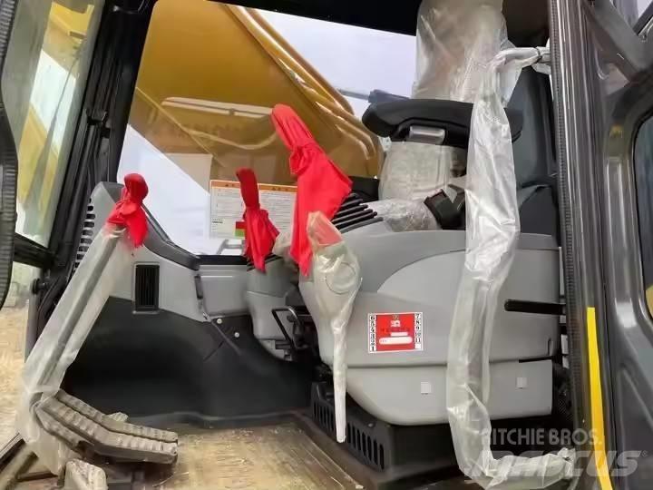 Komatsu PC360 Pásová rýpadla