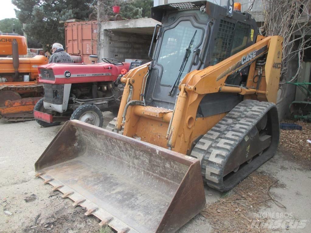 CASE 440 CT Smykem řízené nakladače