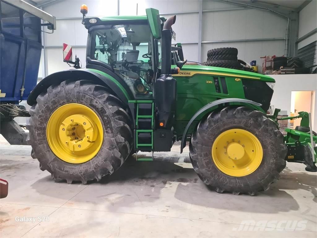 John Deere 6R 230 Traktory