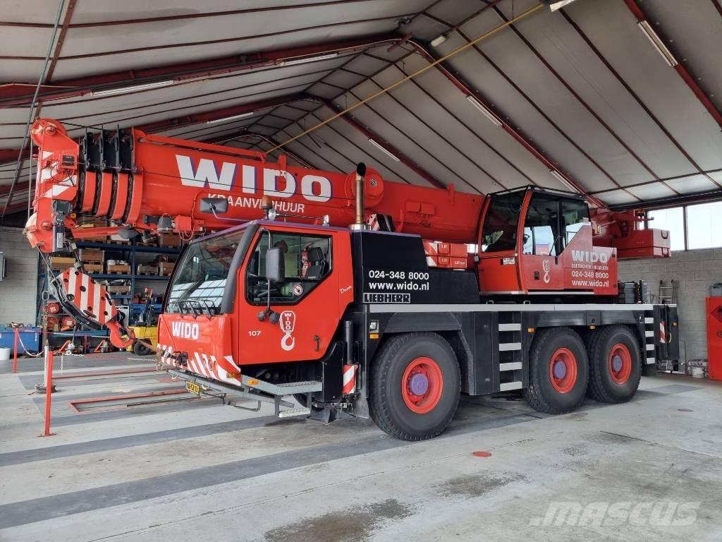 Liebherr LTM 1055-1 Univerzální terénní jeřáby