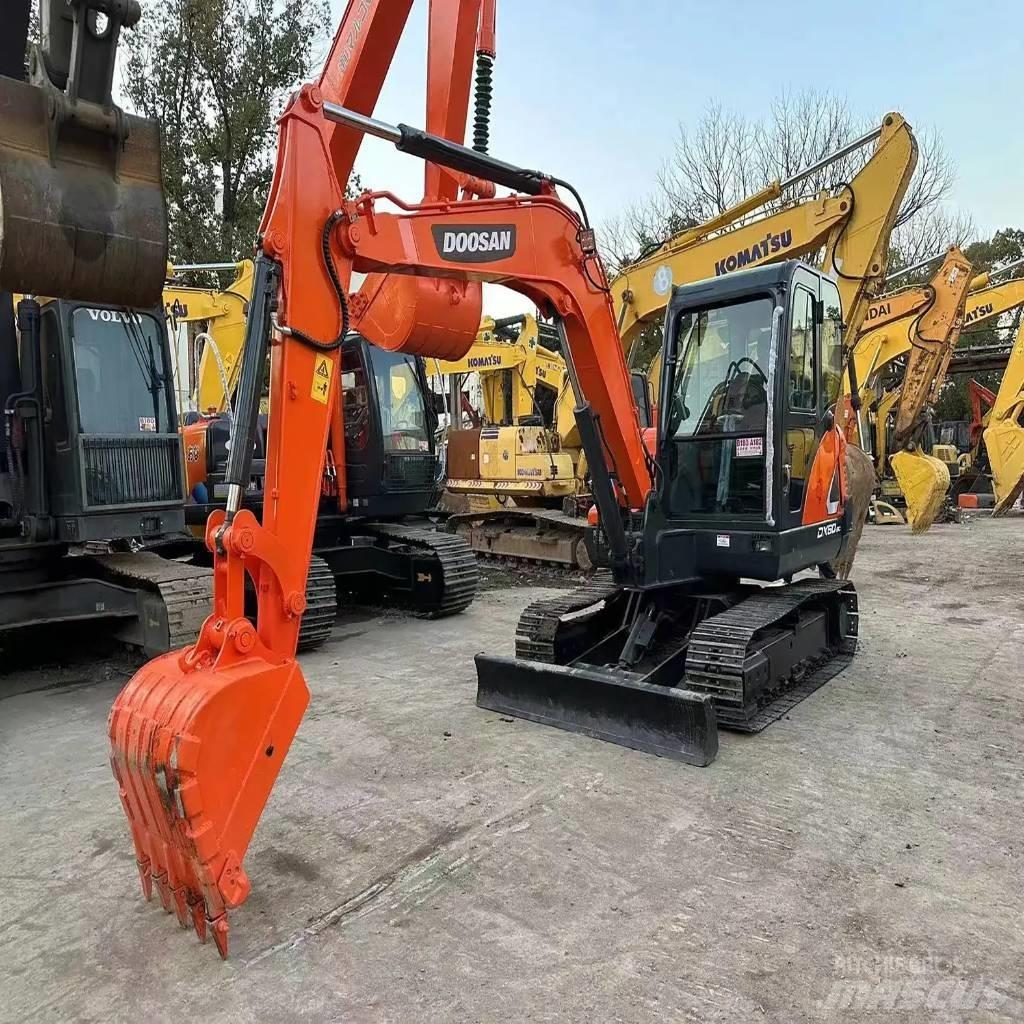 Doosan DX 60-9C Mini rýpadla < 7t