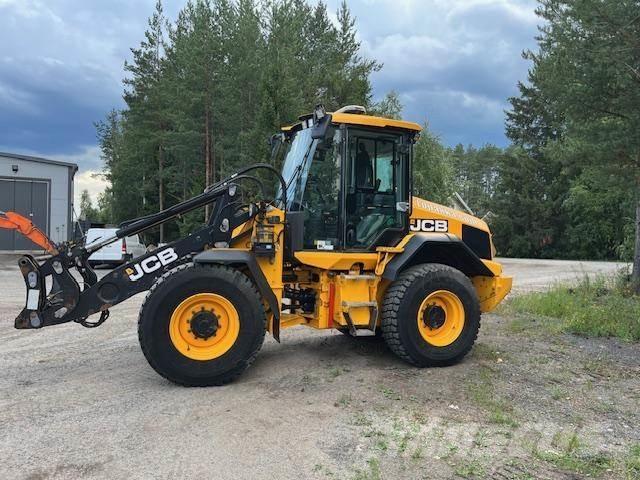 JCB 413K Kolové nakladače