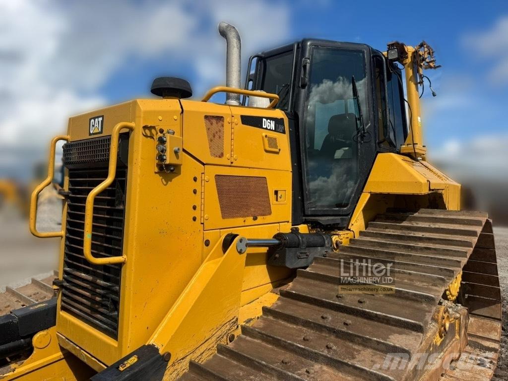 CAT D 6 N LGP Pásové dozery