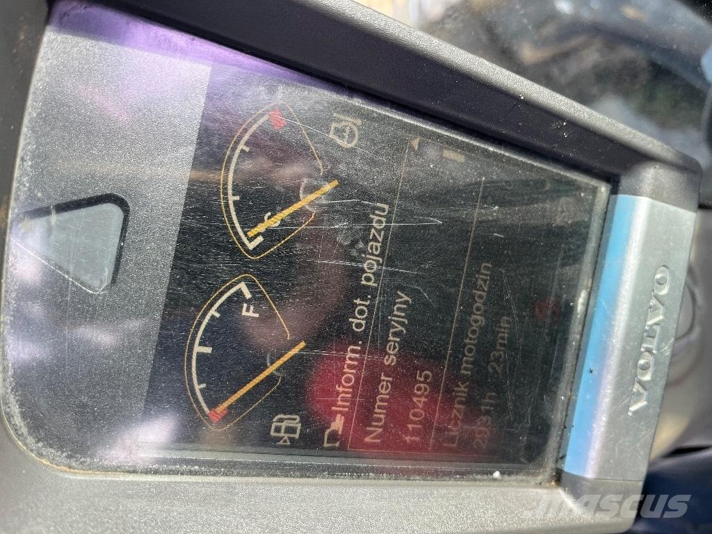 Volvo EC 240 C L Pásová rýpadla