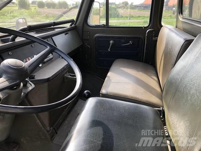 MAN 11-136 4T 4x4 Skříňová nástavba