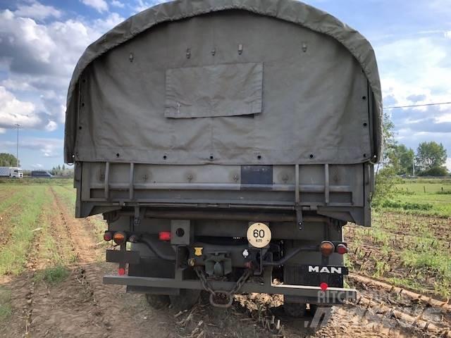 MAN 11-136 4T 4x4 Skříňová nástavba