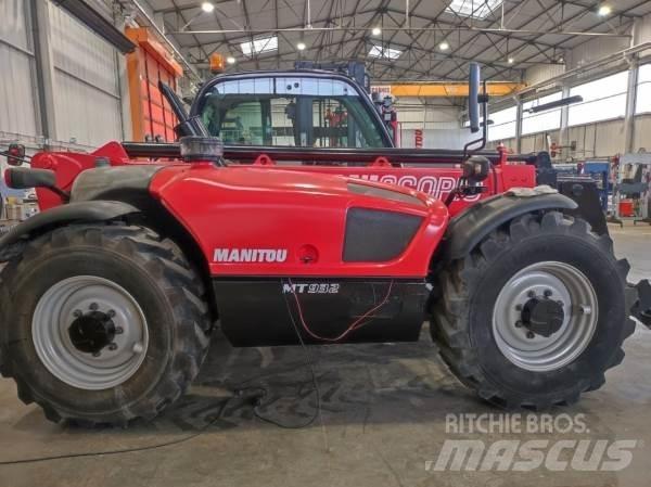 Manitou MT 932 Teleskopické manipulátory