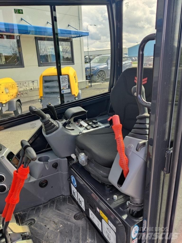 Yanmar SV17-VT Mini rýpadla < 7t