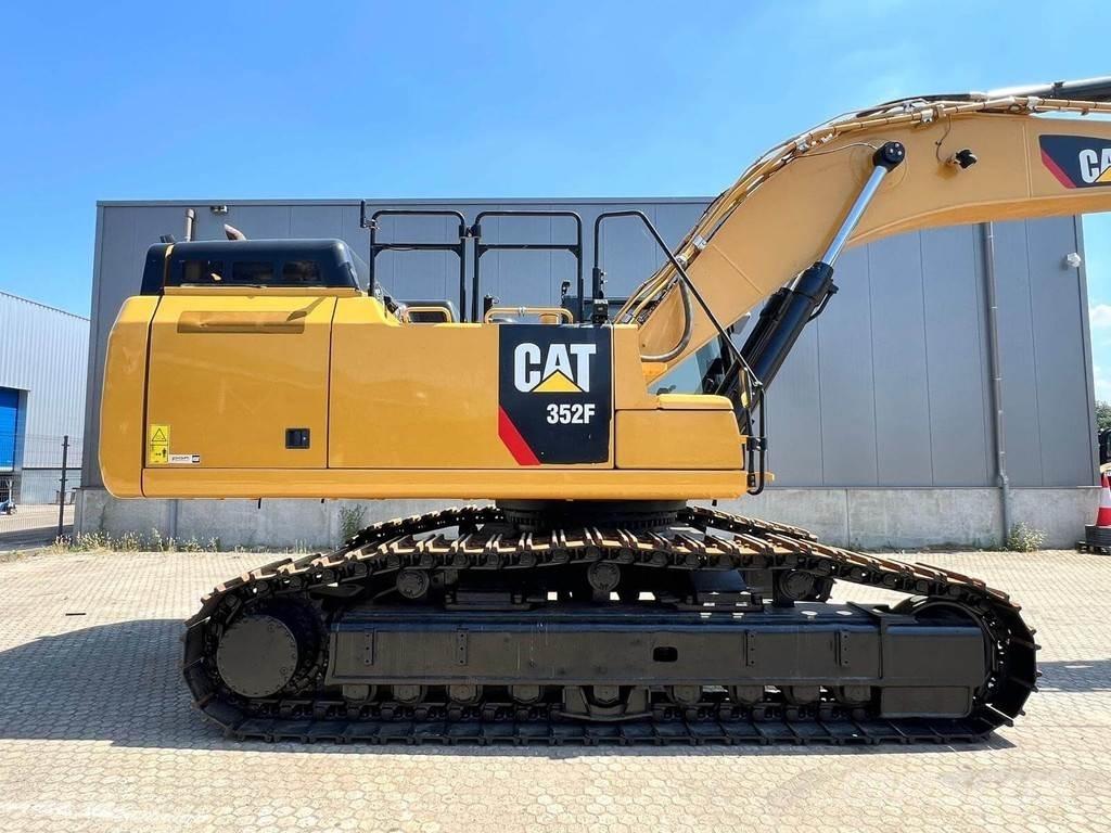 CAT 352F Pásová rýpadla