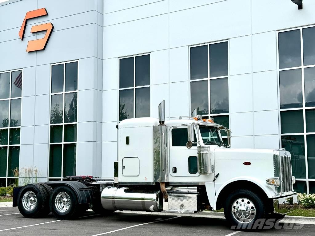 Peterbilt 388 Tahače