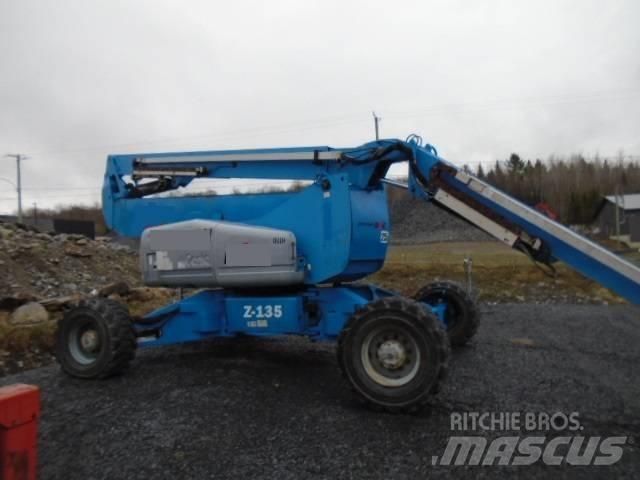 Genie Z 135/70 Kloubové plošiny