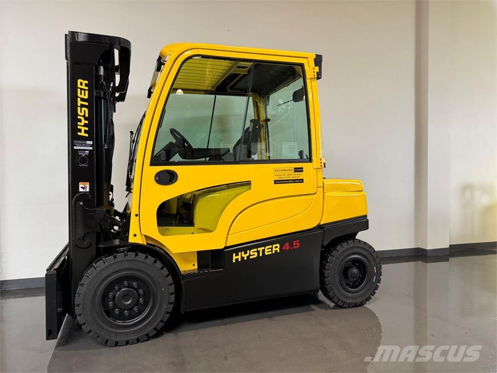 Hyster J4.5XN Akumulátorové vozíky