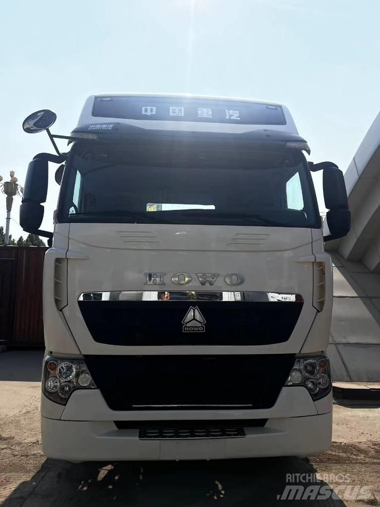 Sinotruk T7H Tahače