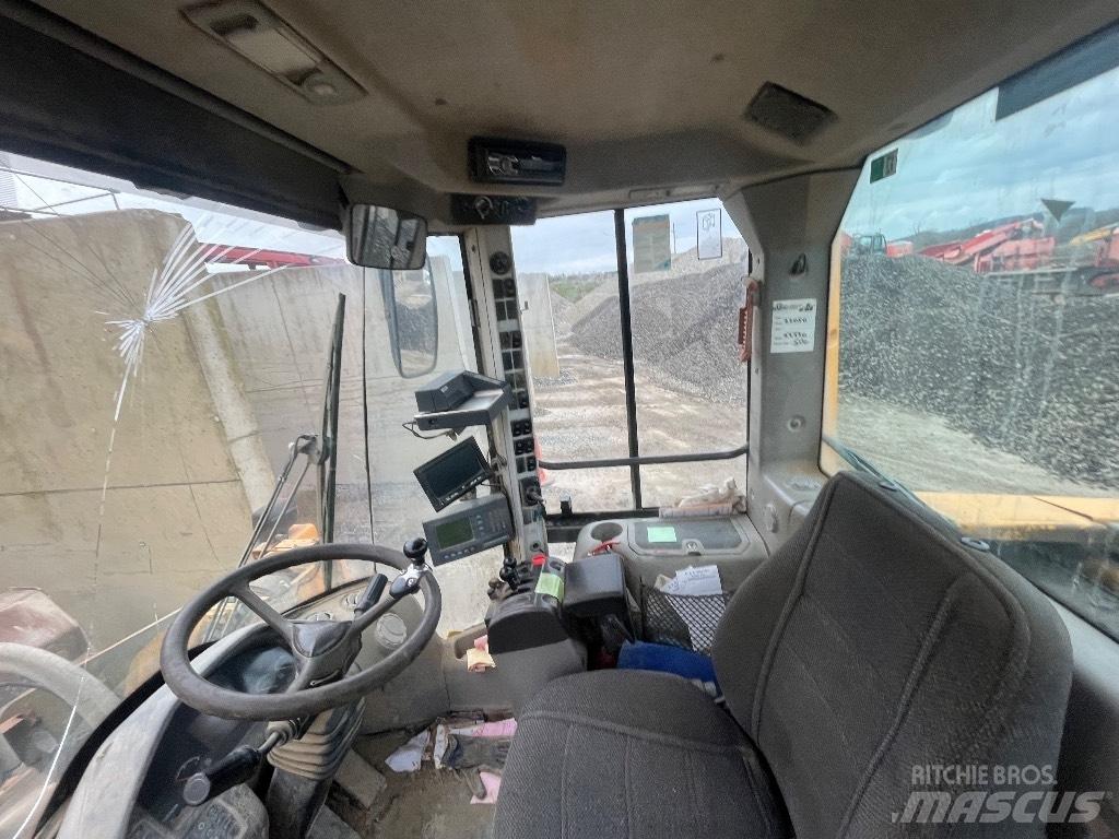 Volvo L 180 F Kolové nakladače