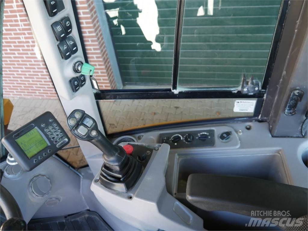 Volvo L45f Kolové nakladače