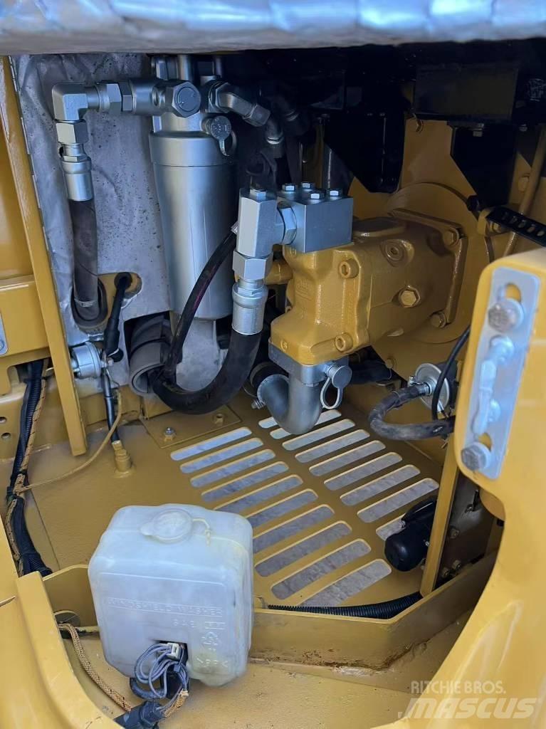 CAT CAT305.5E2 Mini rýpadla < 7t