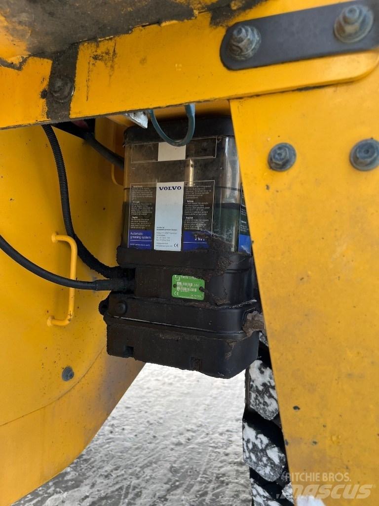 Volvo L 90 H Kolové nakladače