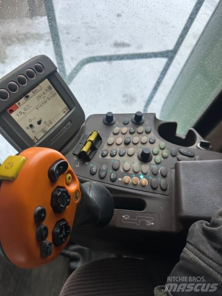 John Deere T550 Sklízecí mlátičky