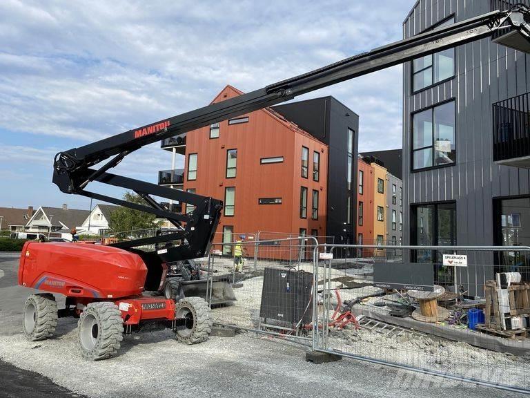 Manitou 200 ATJ E Teleskopické manipulátory