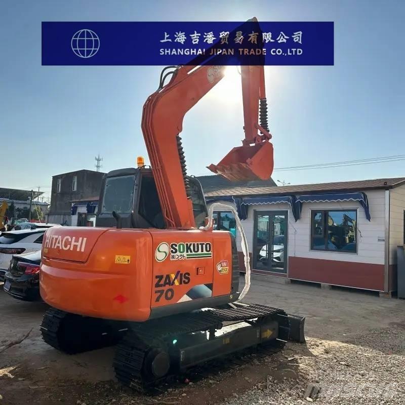 Hitachi ZX 70 Midi rýpadla 7t - 12t