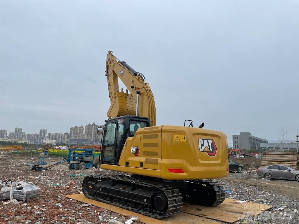 CAT 323GC Pásová rýpadla