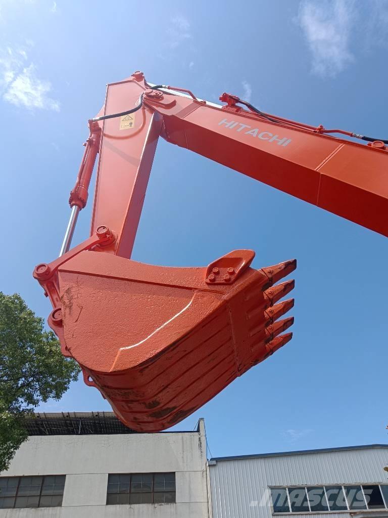 Hitachi ZX 130 Pásová rýpadla
