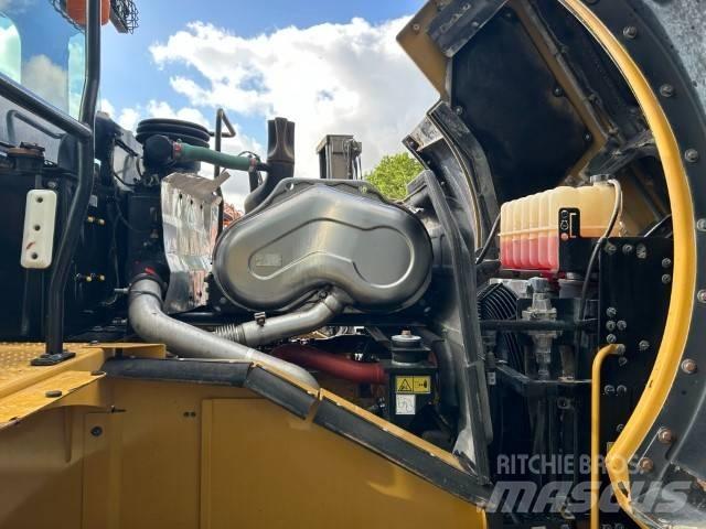 CAT 962 M Kolové nakladače