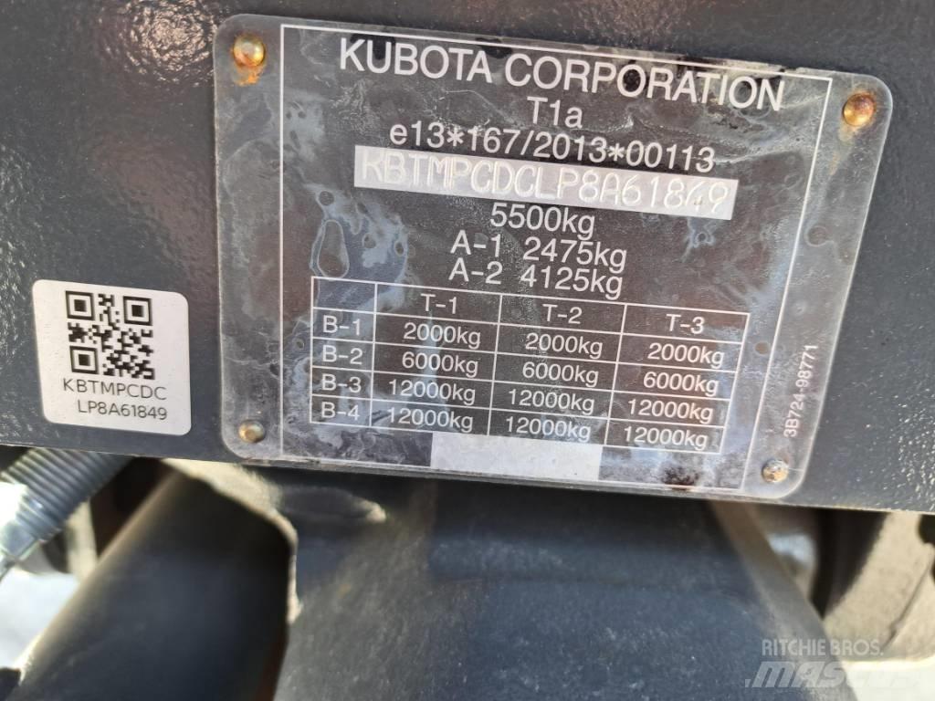 Kubota M 4073 Traktory