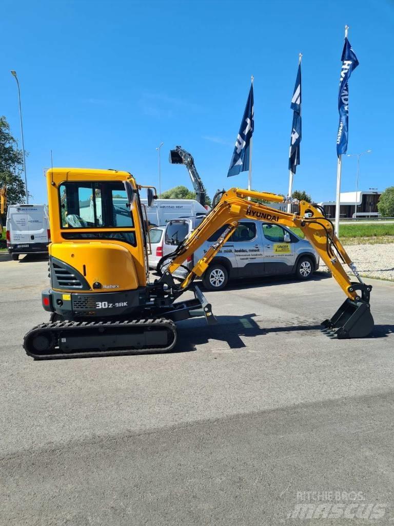Hyundai R30Z-9AK Mini rýpadla < 7t
