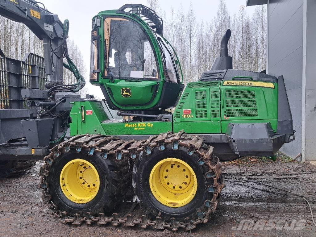 John Deere 1110 G Vyvážecí traktory