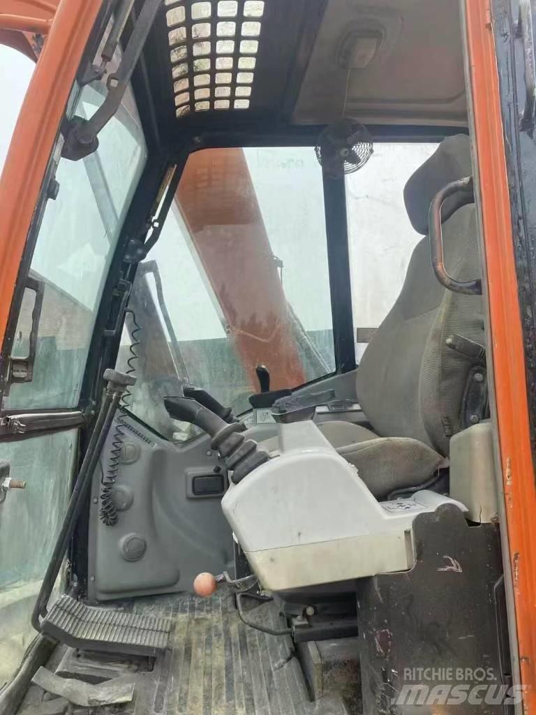 Doosan DX 80 Midi rýpadla 7t - 12t