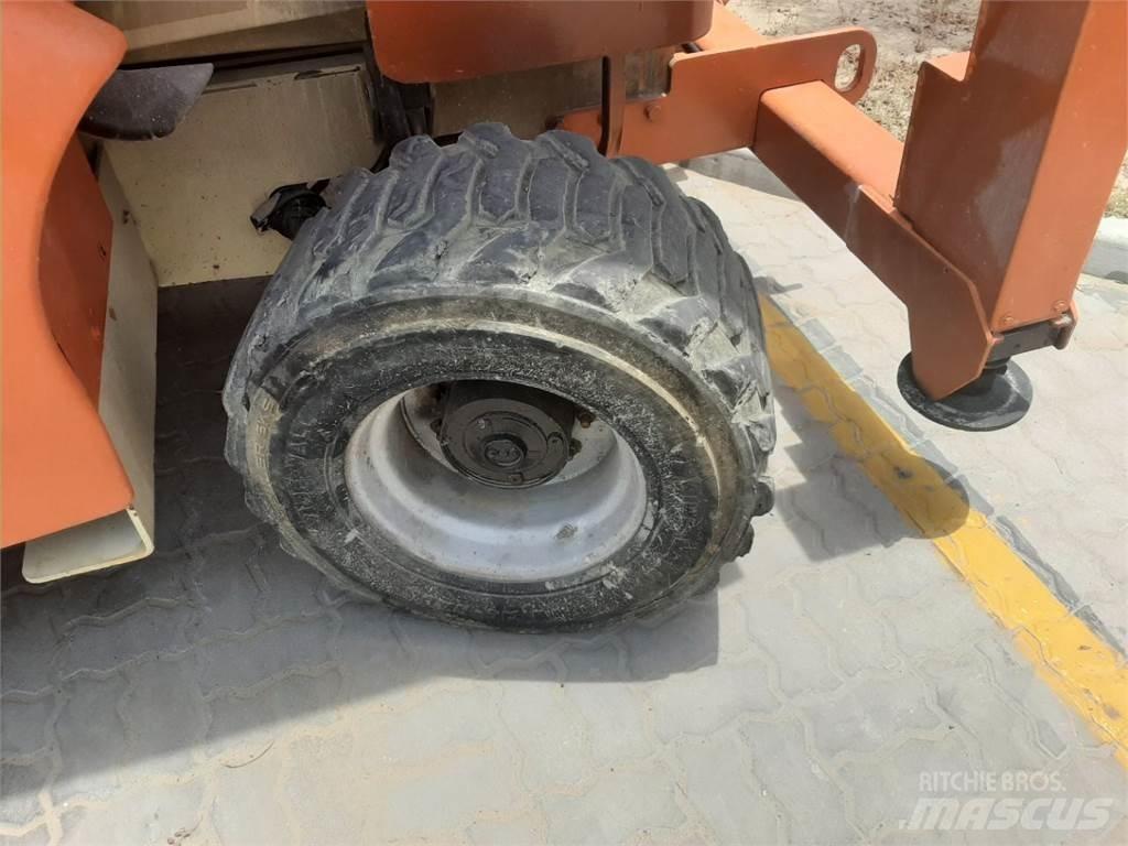 JLG 3394RT Nůžková zvedací plošina