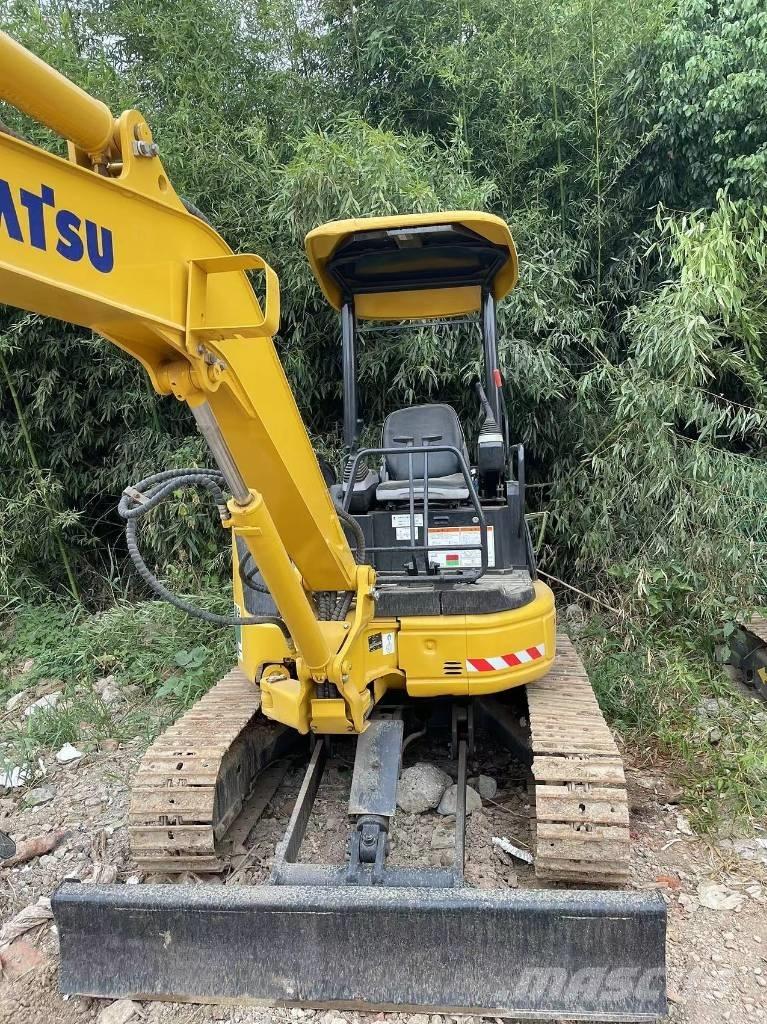 Komatsu PC35 Mini rýpadla < 7t