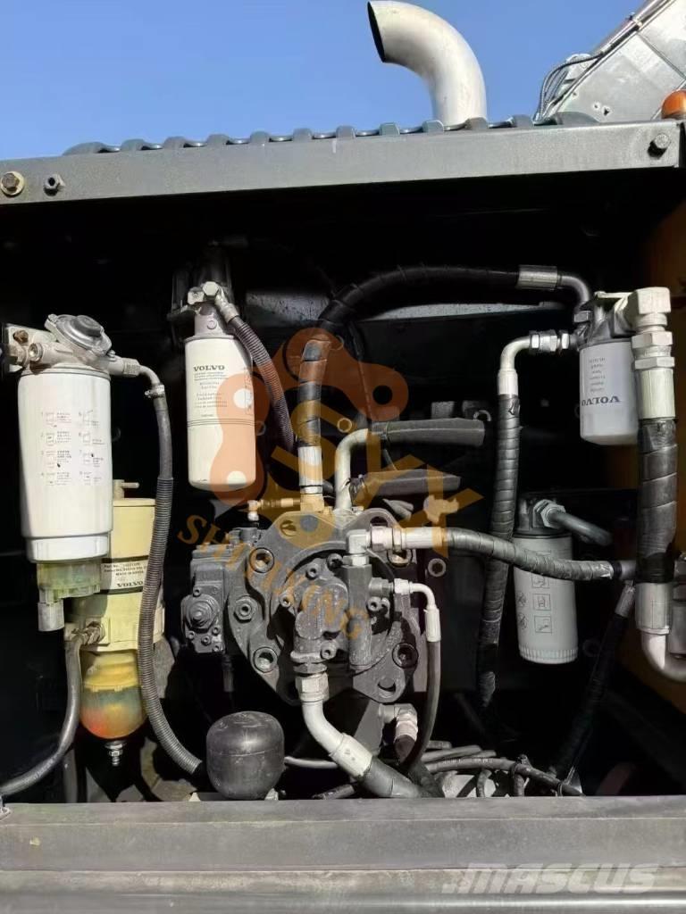 Volvo EC 240 D Pásová rýpadla