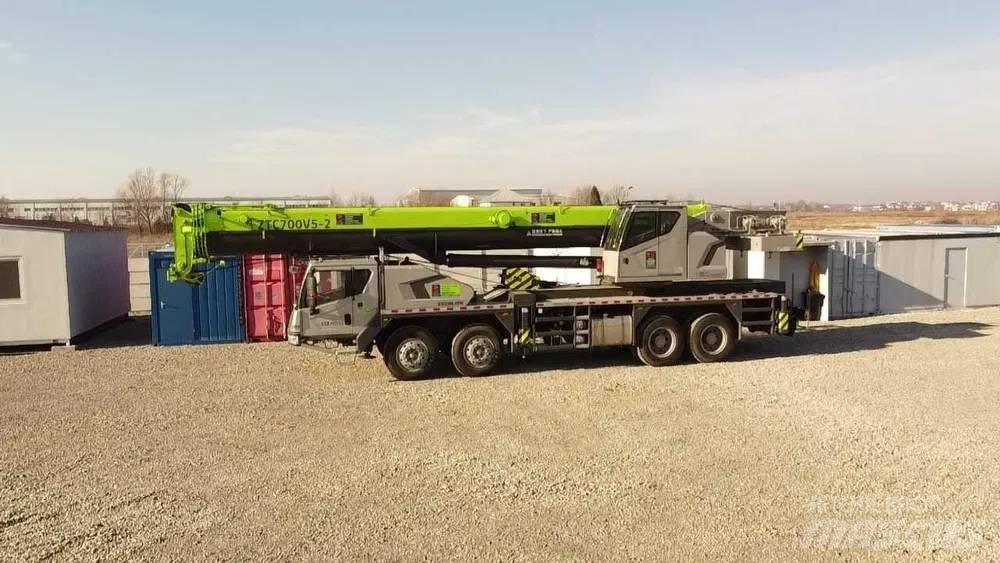 Zoomlion ZTC700V562 Pásové jeřáby