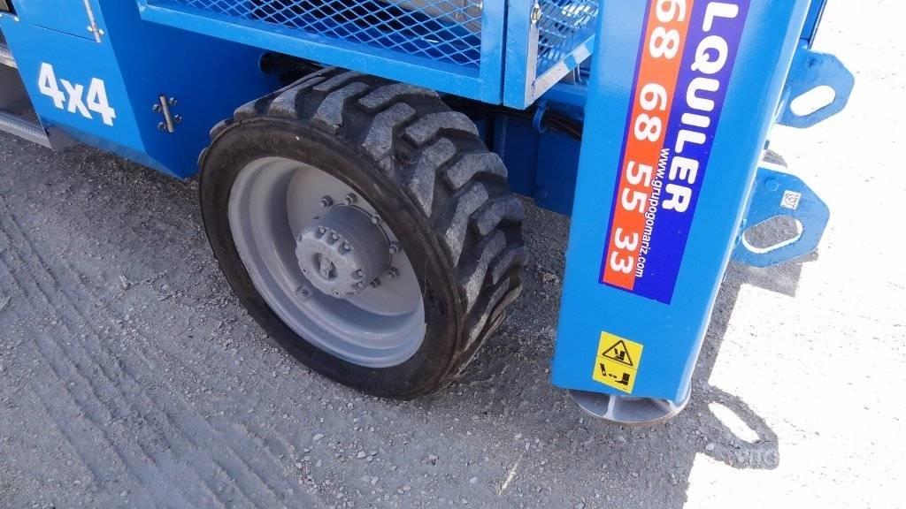 Genie GS 4390 RT Nůžková zvedací plošina