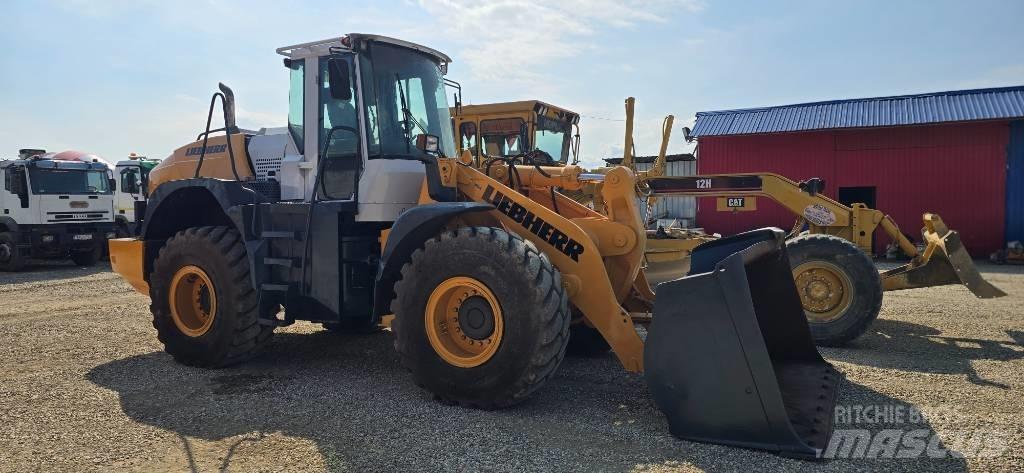 Liebherr L 544 Kolové nakladače