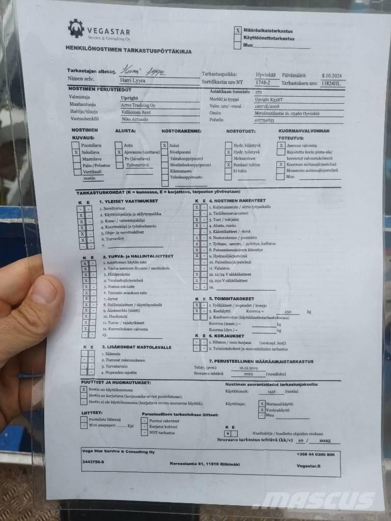 UpRight X33RT Nůžková zvedací plošina