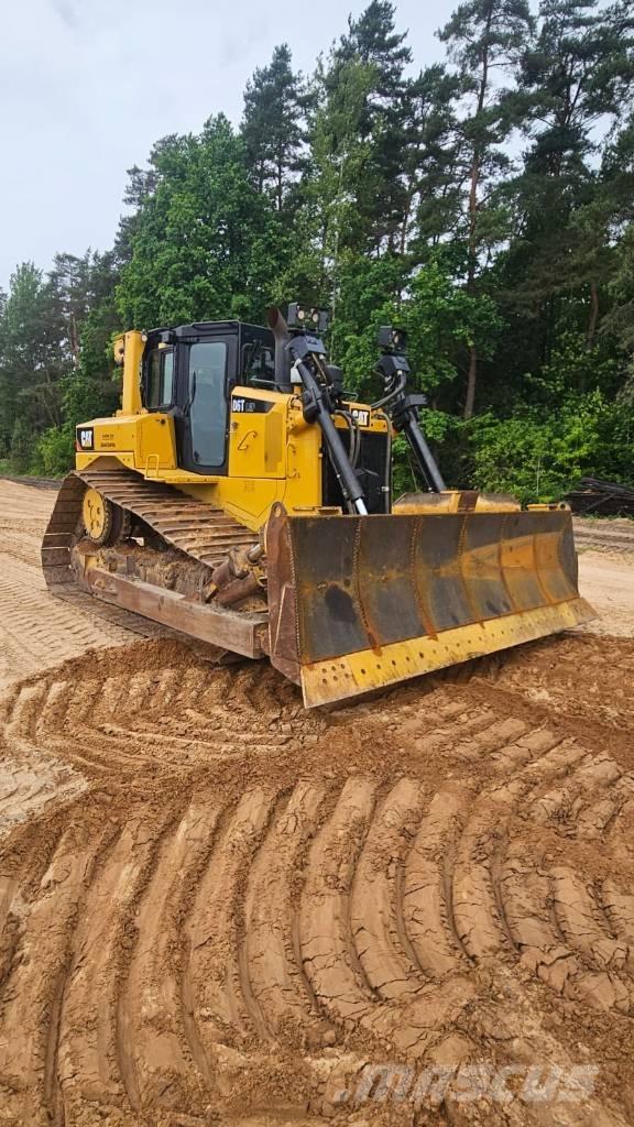 CAT D 6 T LGP Pásové dozery