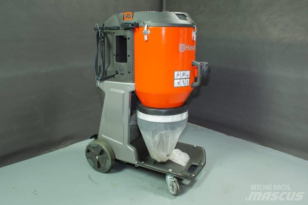 Husqvarna DE120 Stavebnictví - ostatní