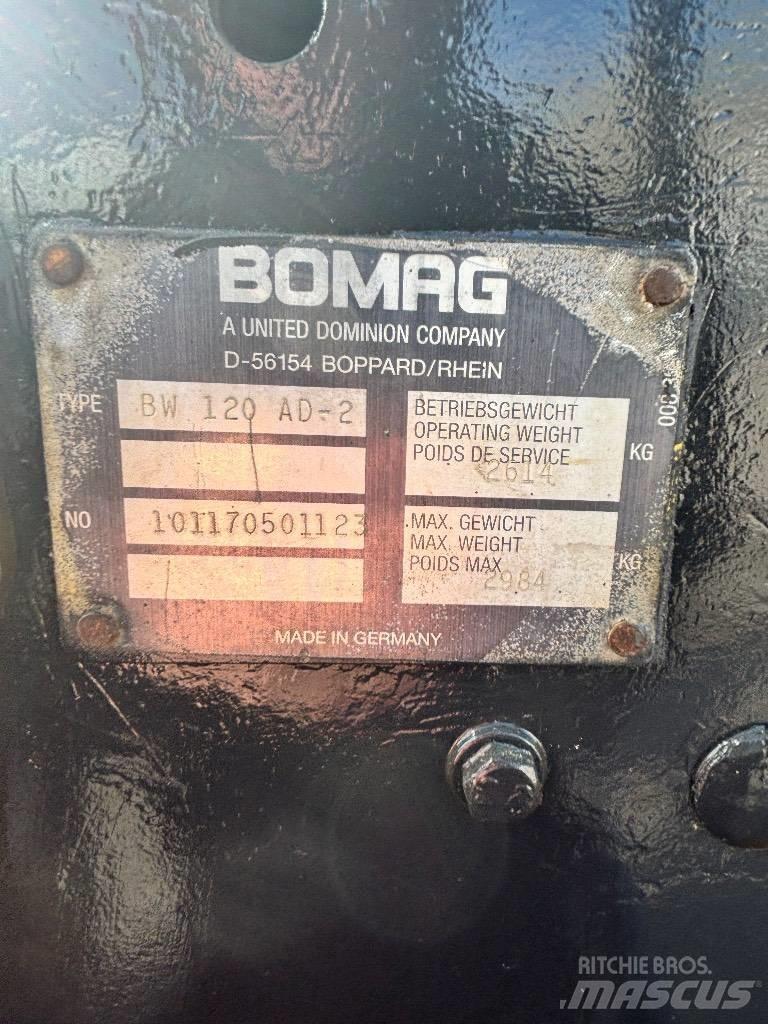 Bomag BW 120 AD-2 Tandemové válce